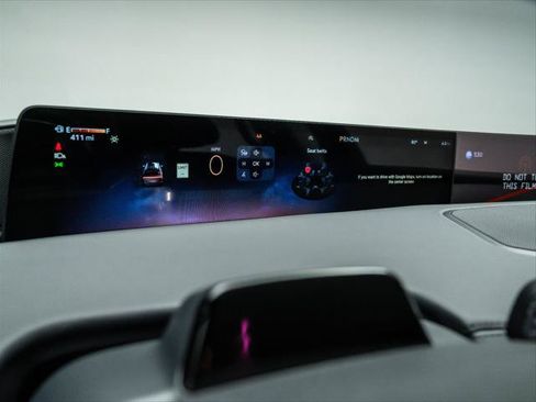 New 2026 Lincoln Navigator Premiere AWD/4WD image 23