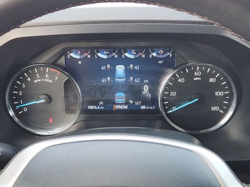 Certified 2024 Ford Expedition Limited image 15