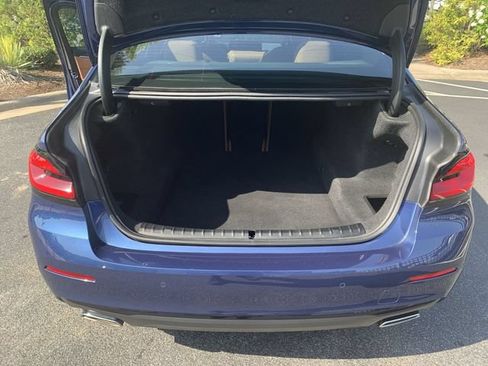 Used 2023 BMW 530i w/ Premium Package RWD image 33