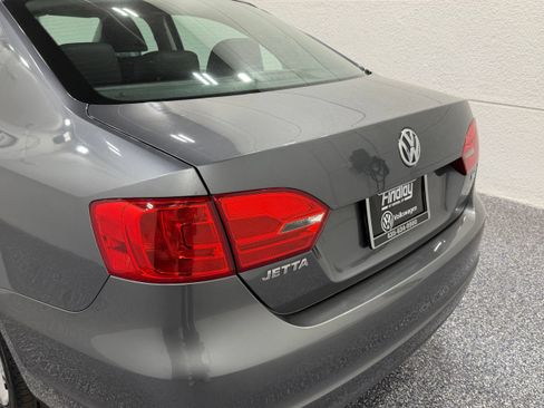 Used 2013 Volkswagen Jetta TDI FWD image 17