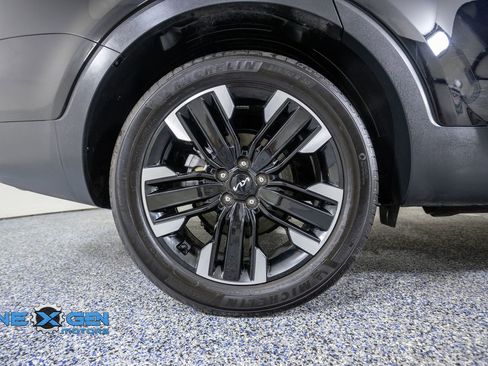Used 2025 Kia Telluride SX Prestige AWD/4WD image 48