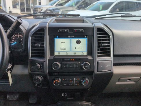 Used 2018 Ford F150 XLT w/ Equipment Group 302A Luxury AWD/4WD image 14