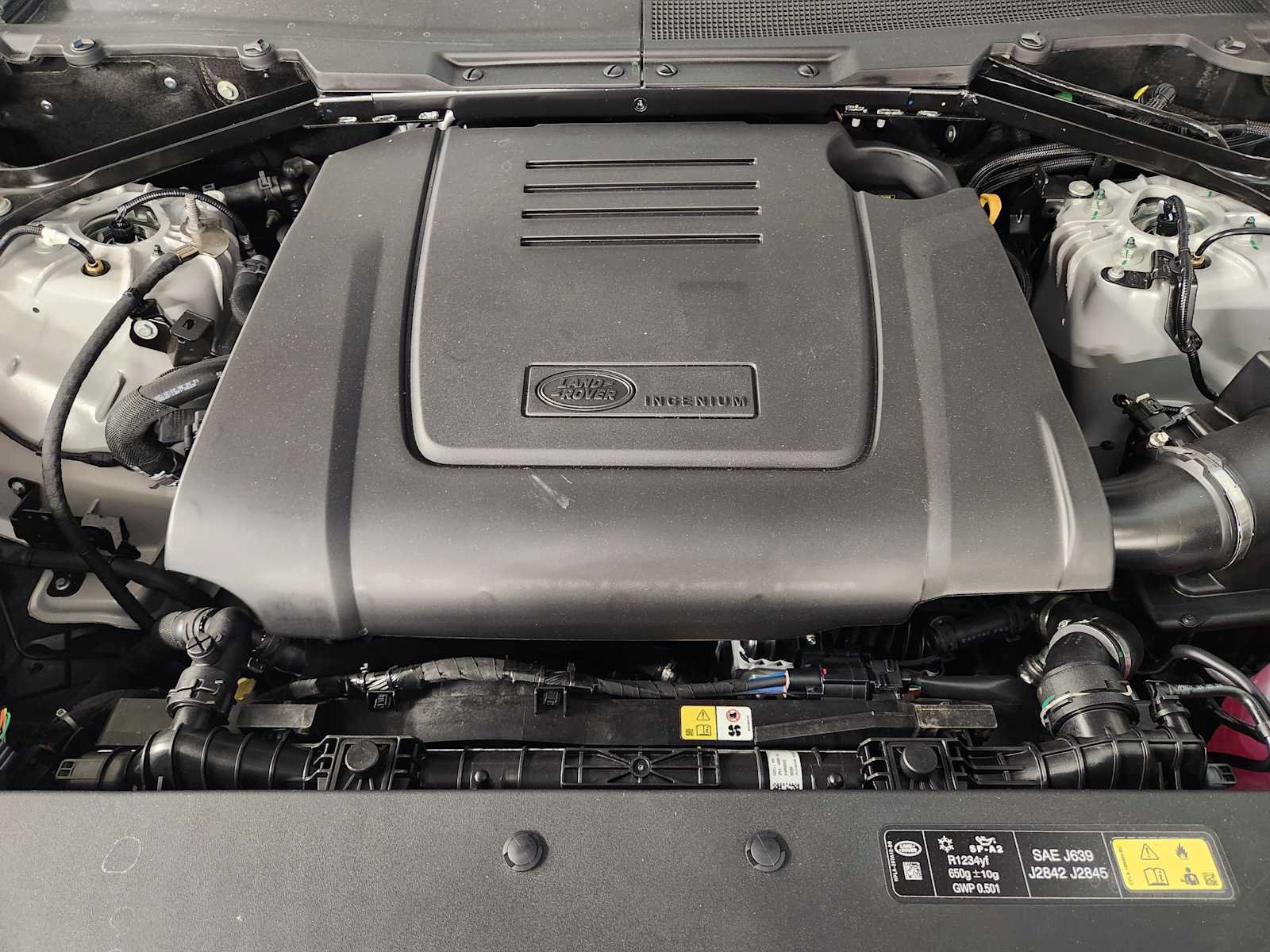 New 2026 Land Rover Defender 110 S AWD/4WD image 32