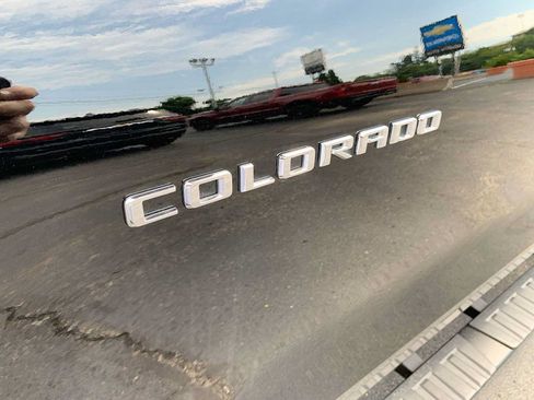 Certified 2025 Chevrolet Colorado Z71 AWD/4WD image 29