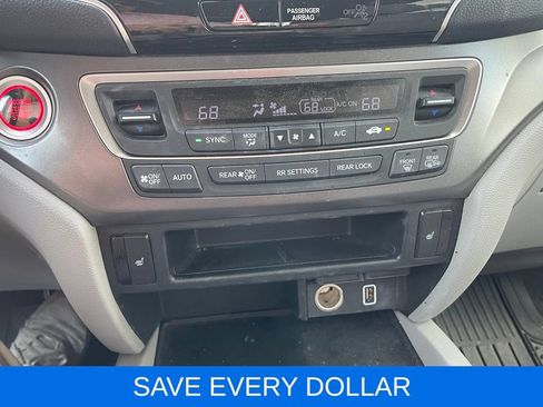 Used 2021 Honda Pilot EX image 18