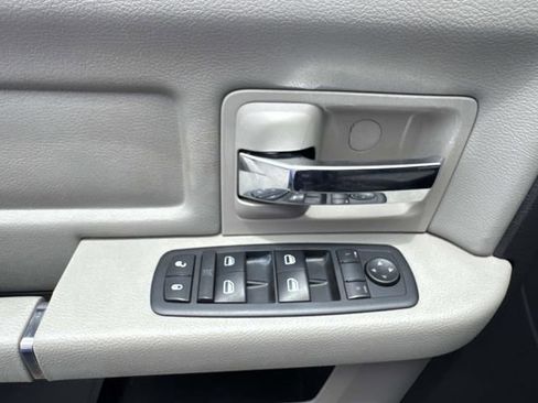 Used 2010 Dodge Ram 1500 Truck SLT RWD image 18