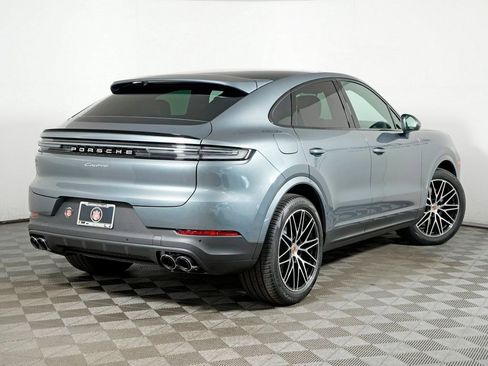 Certified 2026 Porsche Cayenne Coupe image 7