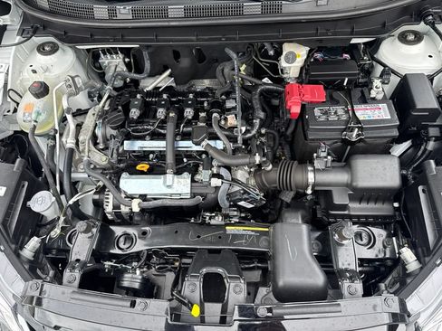 Used 2025 Nissan Kicks Play S FWD image 22