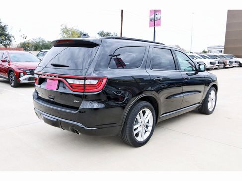 Used 2024 Dodge Durango GT image 8