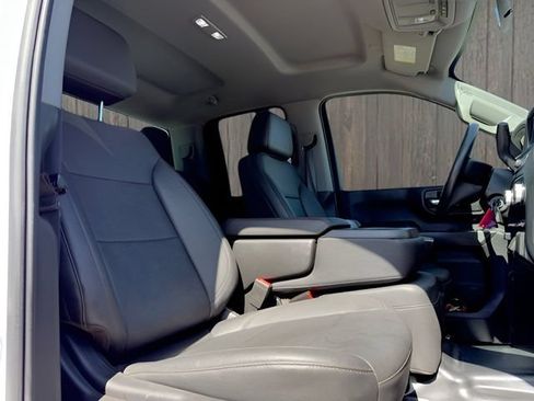 Used 2022 GMC Sierra 2500 Pro w/ Fleet Convenience Package AWD/4WD image 19