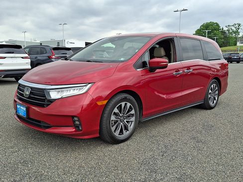 Used 2023 Honda Odyssey EX-L image 3