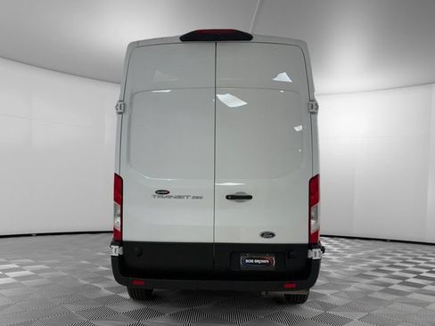 Used 2024 Ford Transit 250 148 High Roof AWD image 3