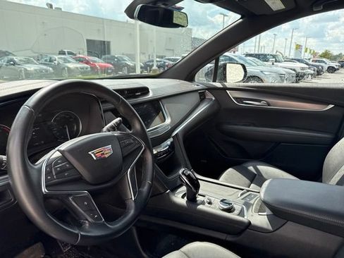 Used 2023 Cadillac XT5 Luxury AWD/4WD image 13