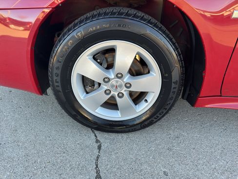 Used 2006 Pontiac Grand Prix image 10