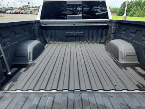 Certified 2023 GMC Sierra 1500 SLT w/ SLT Premium Plus Package AWD/4WD image 15