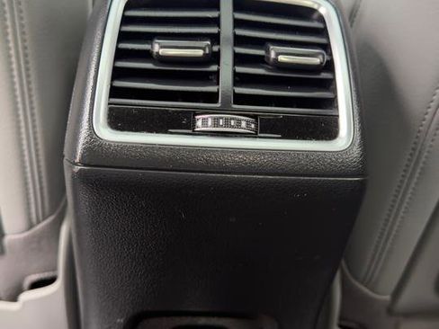 Used 2018 Audi Q3 2.0T Premium w/ Convenience Package image 40