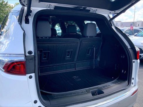 Used 2023 Buick Enclave Essence w/ Trailering Package, 5000 lbs. AWD/4WD image 4