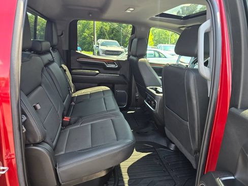 Used 2023 GMC Sierra 1500 Denali w/ Denali Reserve Package AWD/4WD image 13