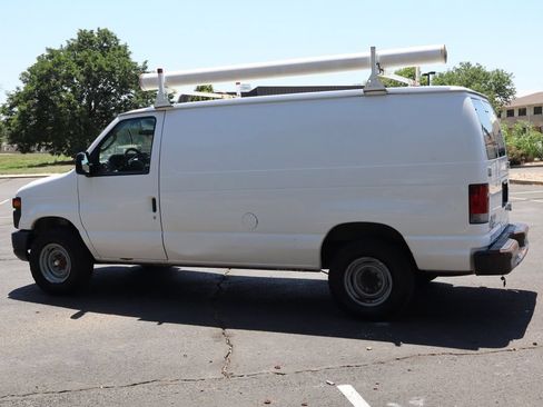 Used 2012 Ford E-250 and Econoline 250 w/ Commercial Cargo Van Pkg RWD image 8