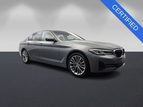 Certified 2023 BMW 530i w/ Premium Package RWD image 1