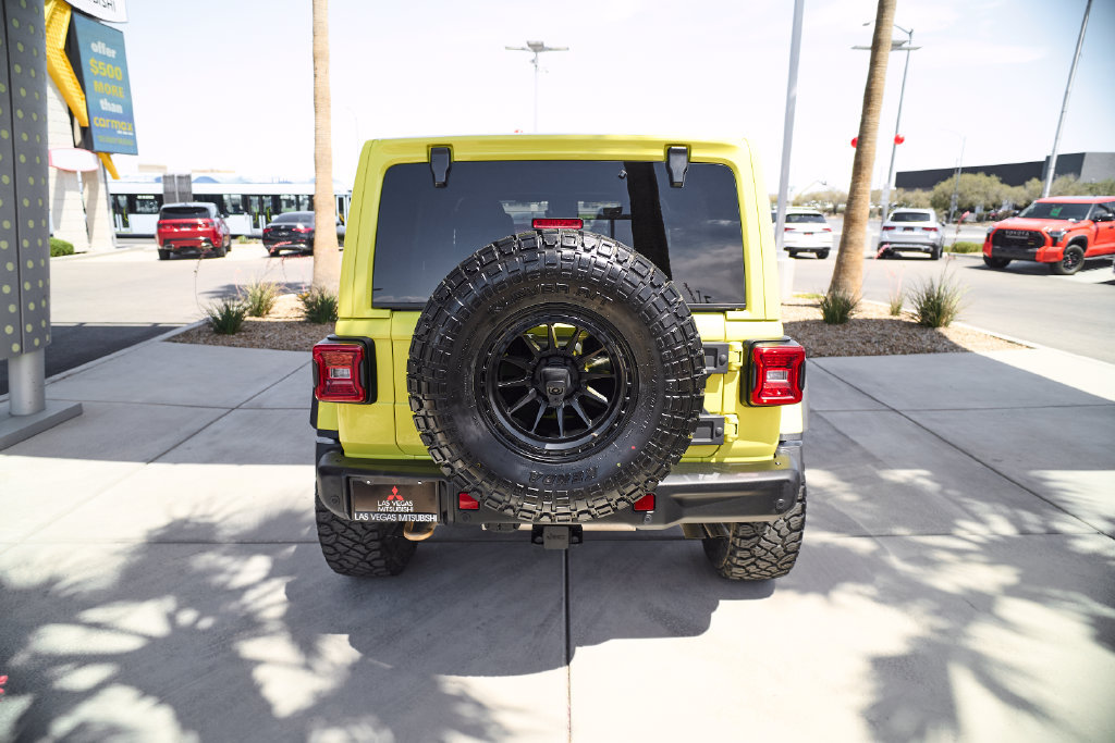 Used 2023 Jeep Wrangler Unlimited Rubicon 392 w/ Xtreme Recon 35" Tire Package AWD/4WD image 8