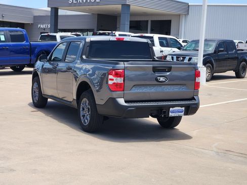 Used 2025 Ford Maverick XLT FWD image 5