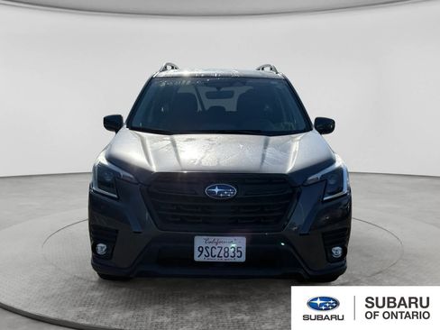 Used 2024 Subaru Forester Premium AWD/4WD image 2