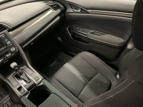 Used 2019 Honda Civic Sport image 17