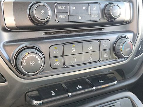 Used 2019 Chevrolet Silverado 2500 LT w/ Custom Sport Edition image 19