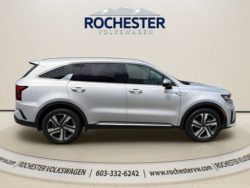 Used 2023 Kia Sorento EX AWD/4WD image 7