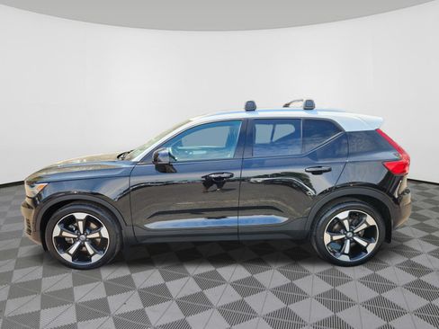 Used 2019 Volvo XC40 T5 Momentum AWD/4WD image 5