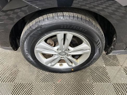 Used 2013 Hyundai Tucson GLS AWD/4WD image 10