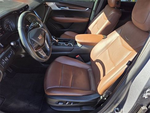Certified 2021 Cadillac XT5 Premium Luxury image 10