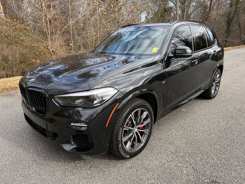Used 2023 BMW X5 sDrive40i w/ M Sport Package image 2