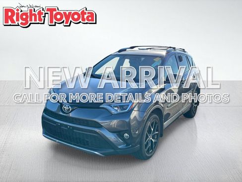 Certified 2016 Toyota RAV4 SE w/ Cargo Management Package FWD image 1