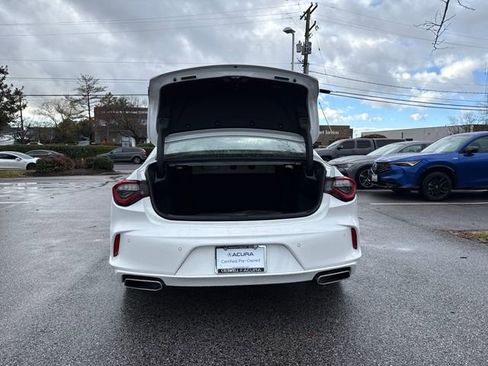 Used 2025 Acura TLX w/ Technology Package image 10