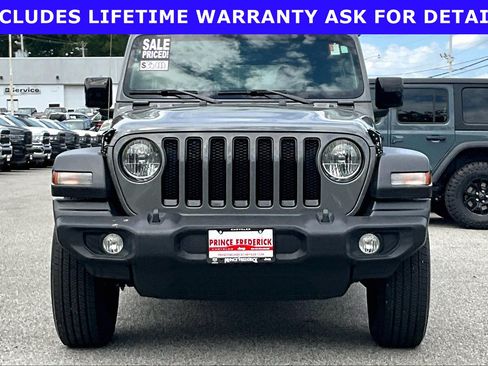 Used 2021 Jeep Wrangler Unlimited Sport AWD/4WD image 2