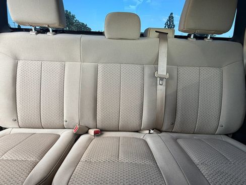 Used 2013 Ford F150 XLT w/ Mid Equipment Group AWD/4WD image 22