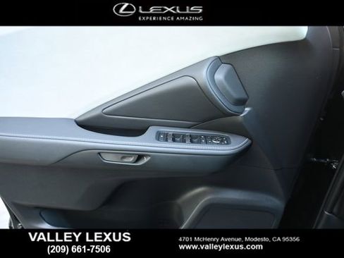 Certified 2025 Lexus TX 350 350 Premium w/ Technology Package image 17