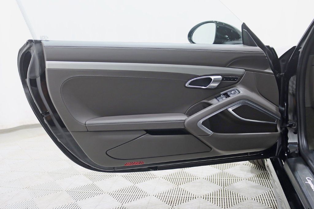 Used 2025 Porsche 718 Cayman GTS RWD image 35