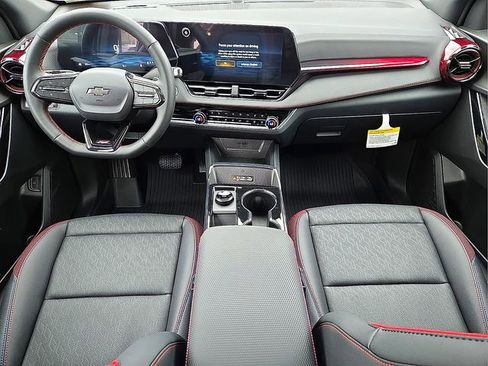 New 2026 Chevrolet Equinox RS w/ Convenience Package III FWD image 14