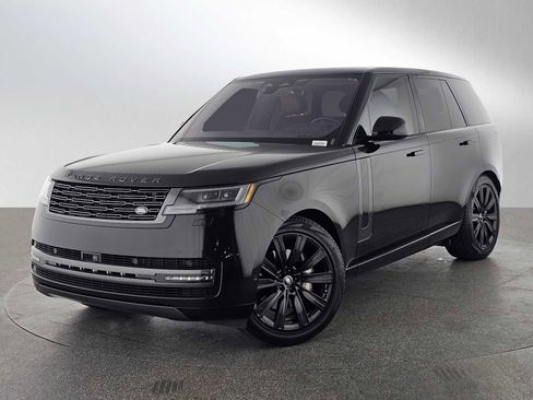 Used 2023 Land Rover Range Rover SE AWD/4WD image 1