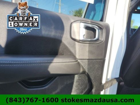 Used 2023 Jeep Wrangler Unlimited Sahara w/ Cold Weather Group AWD/4WD image 18