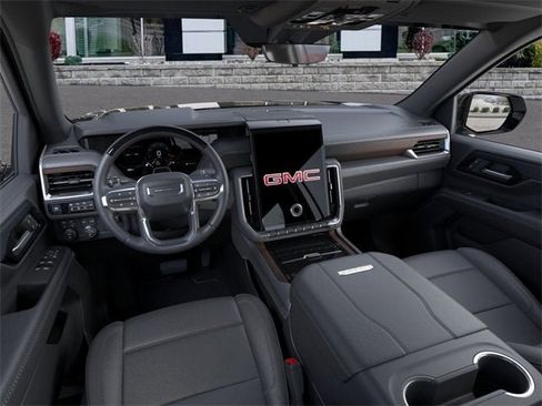 New 2026 GMC Yukon XL Denali w/ Denali Reserve Package image 15