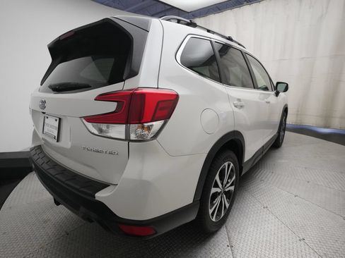 Used 2024 Subaru Forester Limited AWD/4WD image 12
