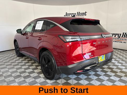 Used 2025 Nissan Murano SV AWD/4WD image 7