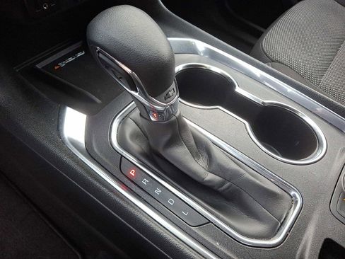 Used 2023 Chevrolet Traverse LT image 14