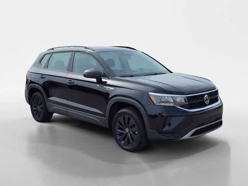 Used 2022 Volkswagen Taos S FWD image 7