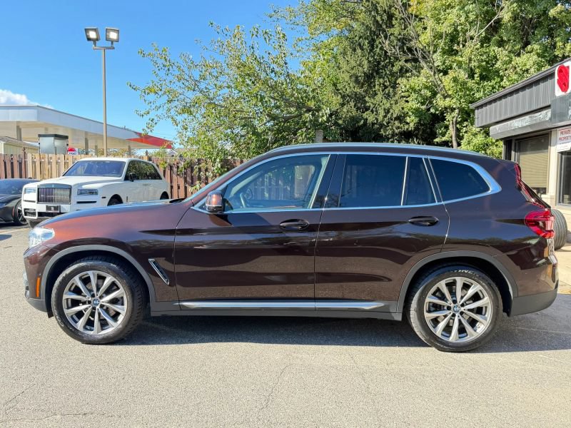Used 2019 BMW X3 xDrive30i w/ Executive Package AWD/4WD image 9