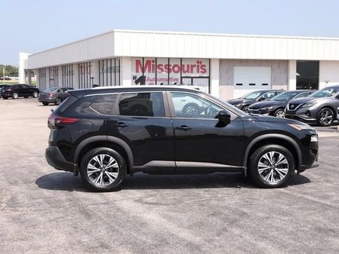 Certified 2023 Nissan Rogue SV w/ SV Premium B Package AWD/4WD image 5